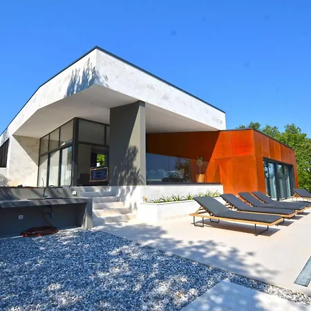 Luxurious Sorici With Private Pool And Mediterranean Landscape - Four Bedroom *